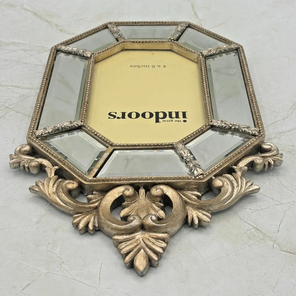 The‎ Great Indoors Beveled Mirrored 4x6 Picture Frame Octaganal Vintage Inspired